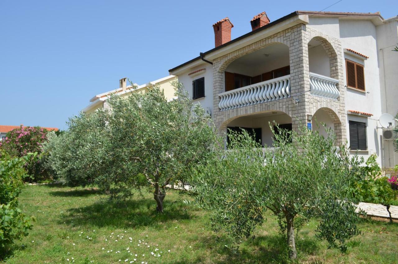 Apartments Ana Baška Buitenkant foto